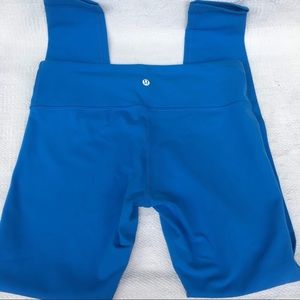 LULULEMON blue leggings